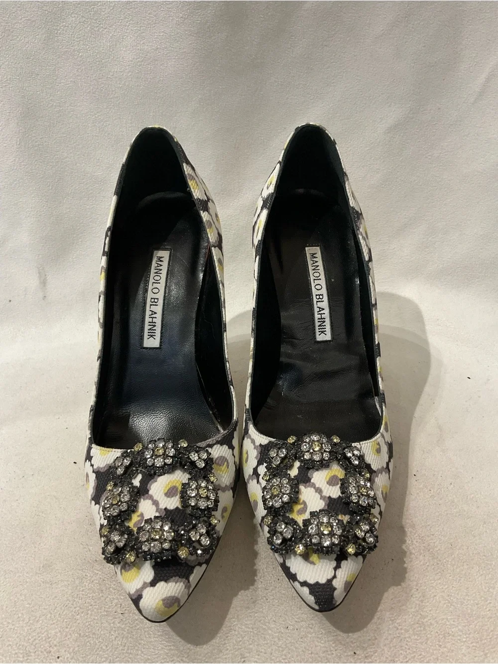 Manolo Blahnik Pumps